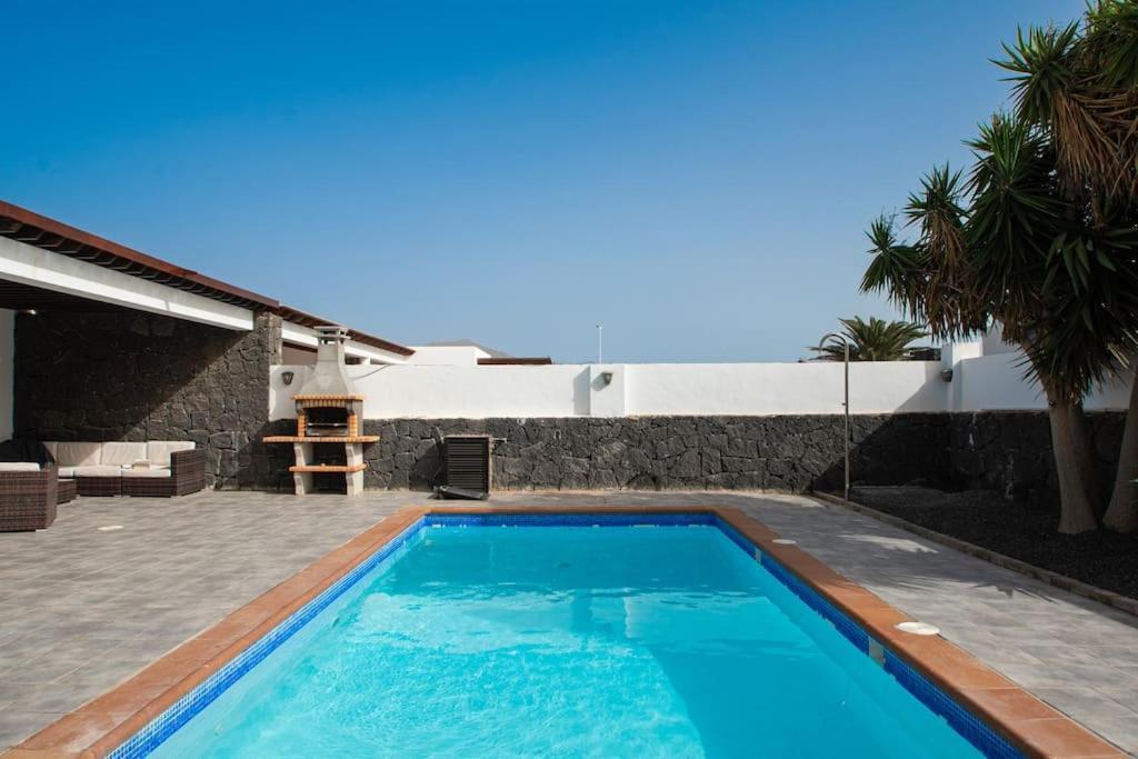 Casa Marlay Spacious, Heated Pool, Bbq & Fast Wi-Fi Only 15 Minutes Walk To Town Коста Бланка Экстерьер фото