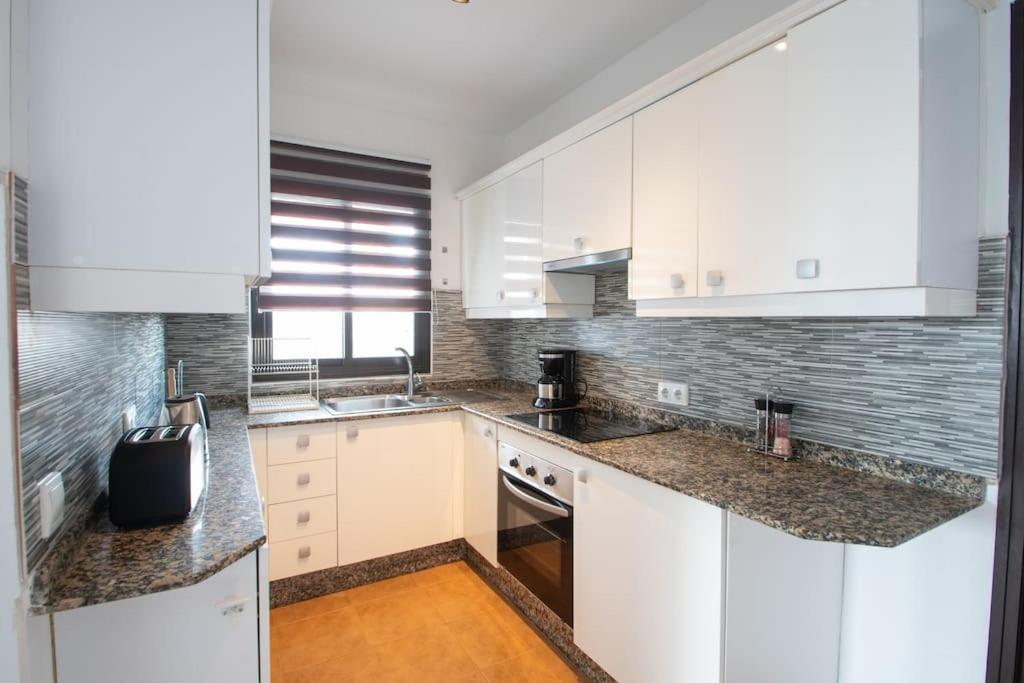 Casa Marlay Spacious, Heated Pool, Bbq & Fast Wi-Fi Only 15 Minutes Walk To Town Коста Бланка Экстерьер фото